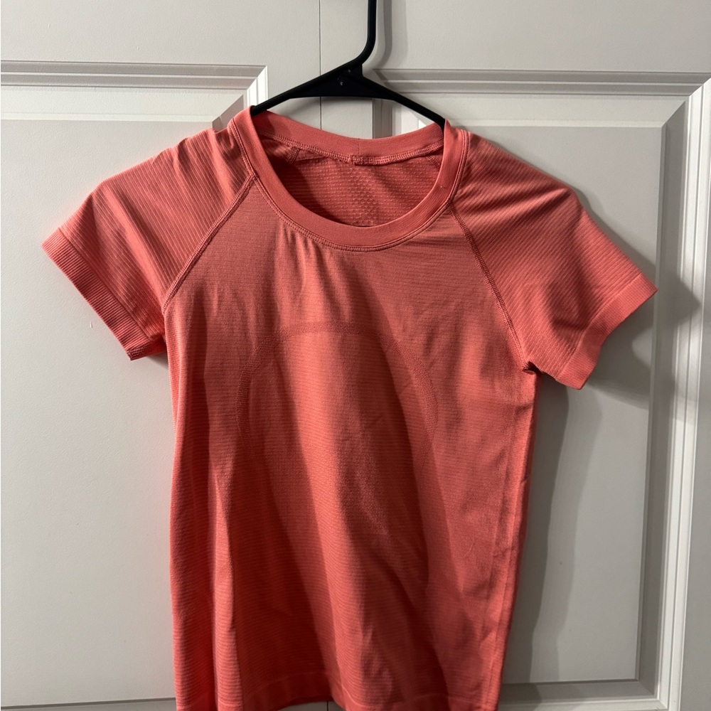 lululemon athletica Raspberry Swiftly Tech Race Length